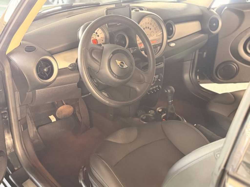 Mini Cooper - Vista 7