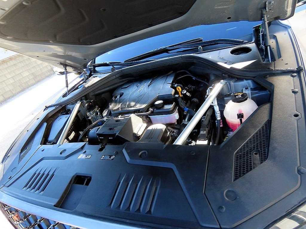 Genesis GV70 2024 Gris - Importación desde Corea - HF Imports Iquique - Foto 18