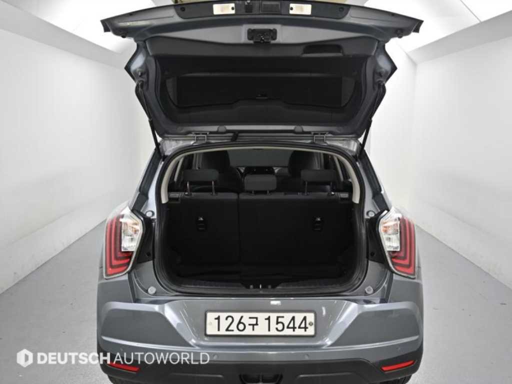 Ssangyong Tivoli 2021 Gris - Importación desde Corea - HF Imports Iquique - Foto 20