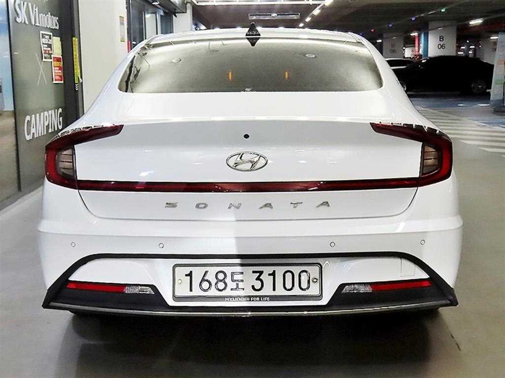 HYUNDAI Sonata - Vista 5