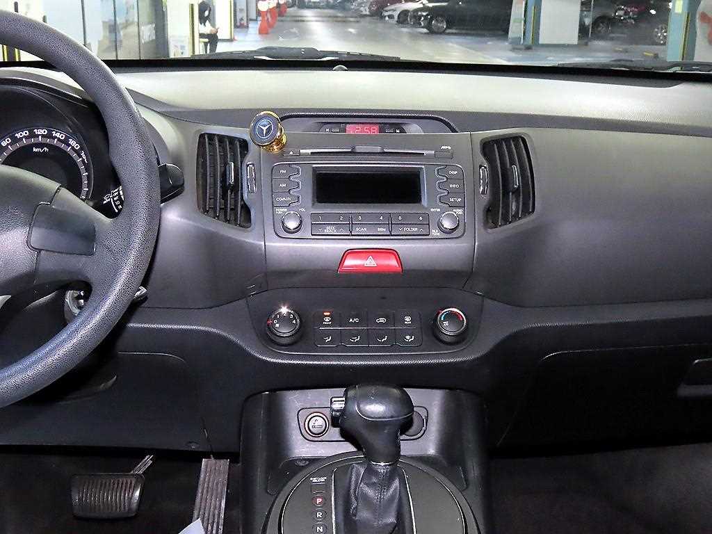 KIA Sportage - Vista 11