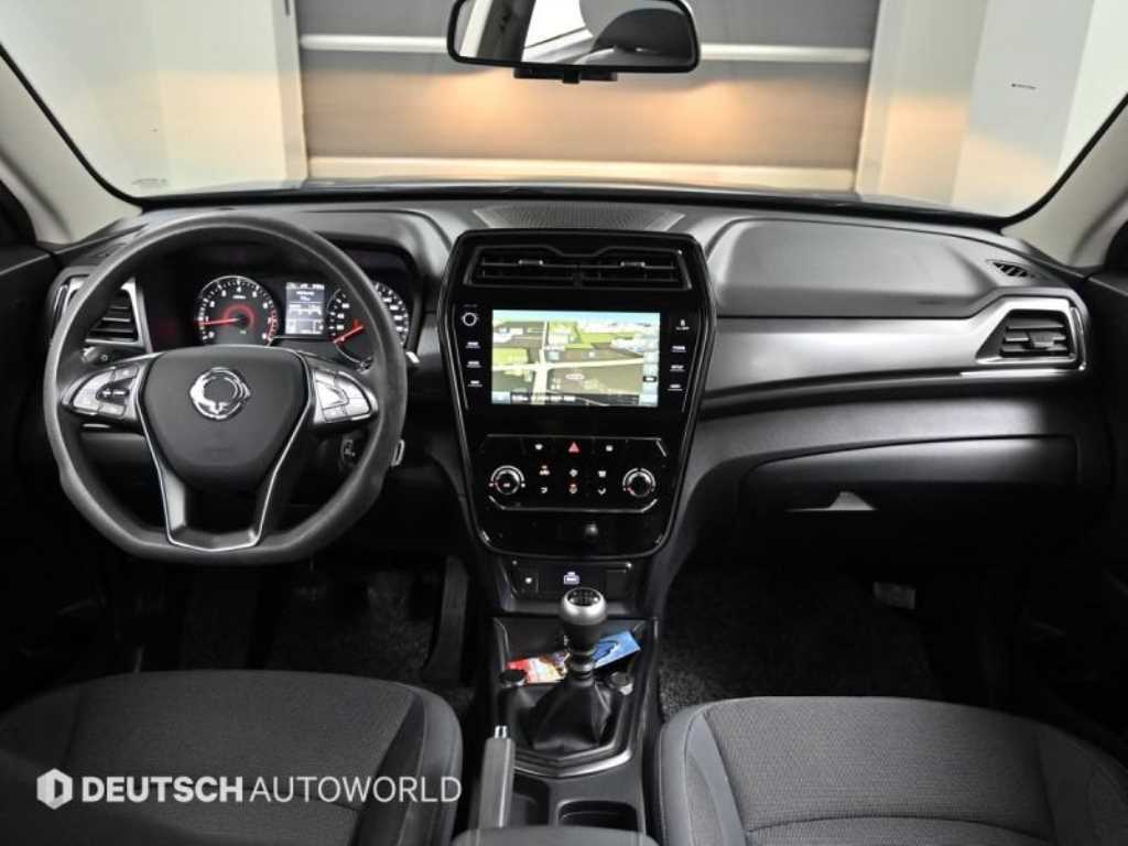 Ssangyong Tivoli - Vista 7