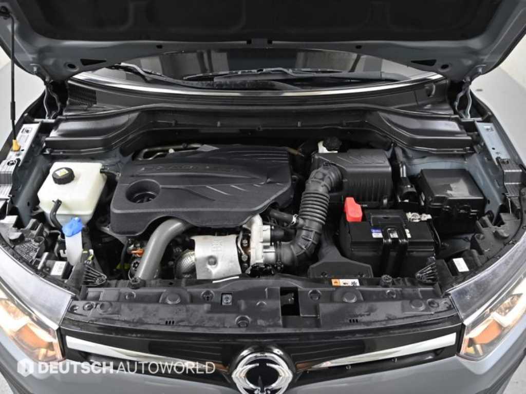 Ssangyong Tivoli - Vista 6