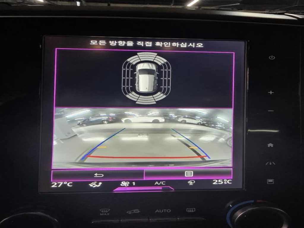 SAMSUNG QM6 - Vista 12