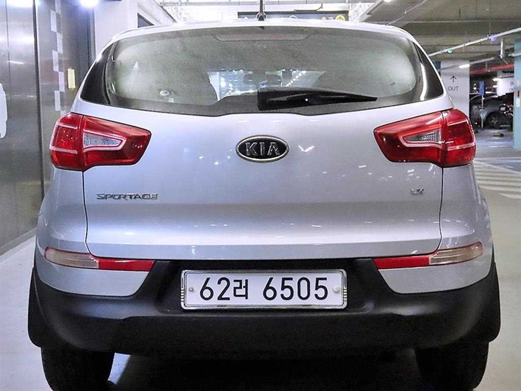 KIA Sportage - Vista 5