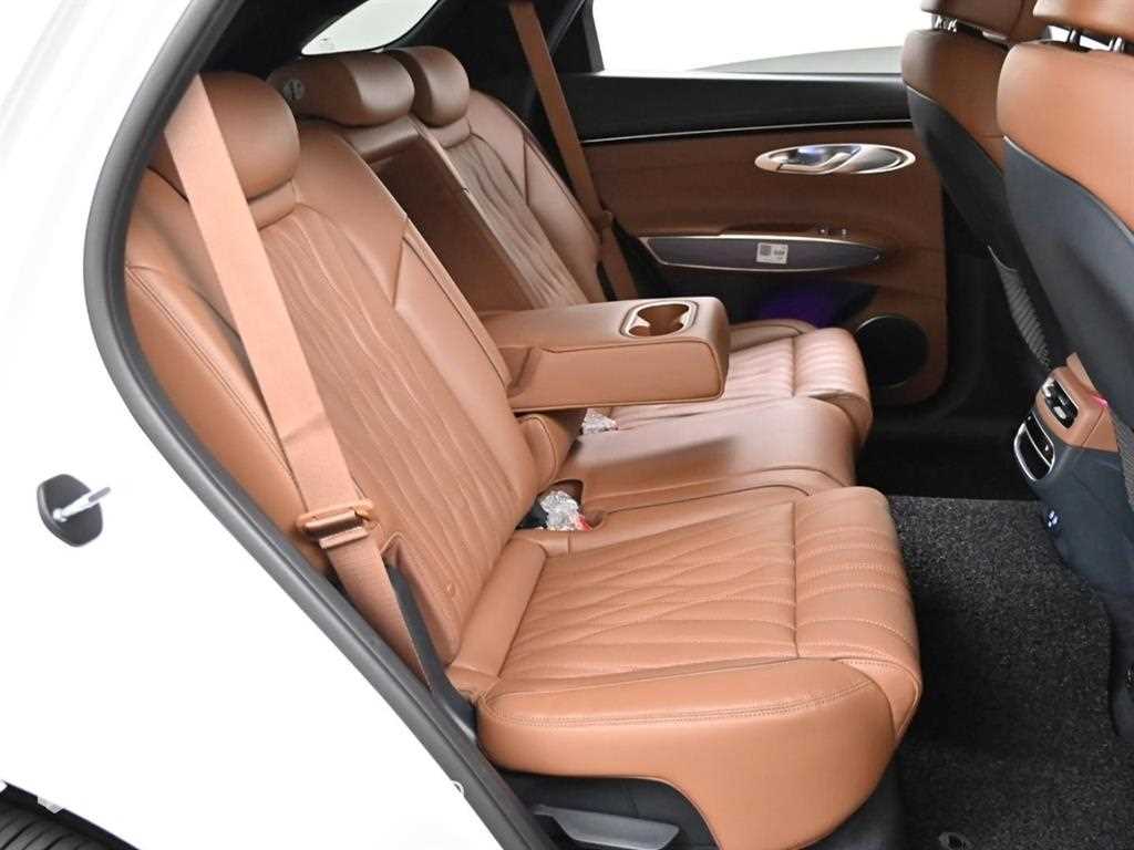 Genesis GV70 2023 Blanco - Importación desde Corea - HF Imports Iquique - Foto 14