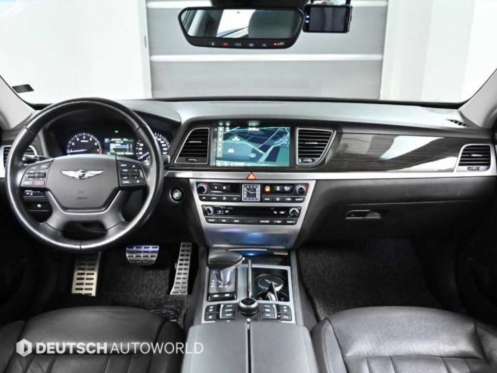 Genesis G80 - Vista 8