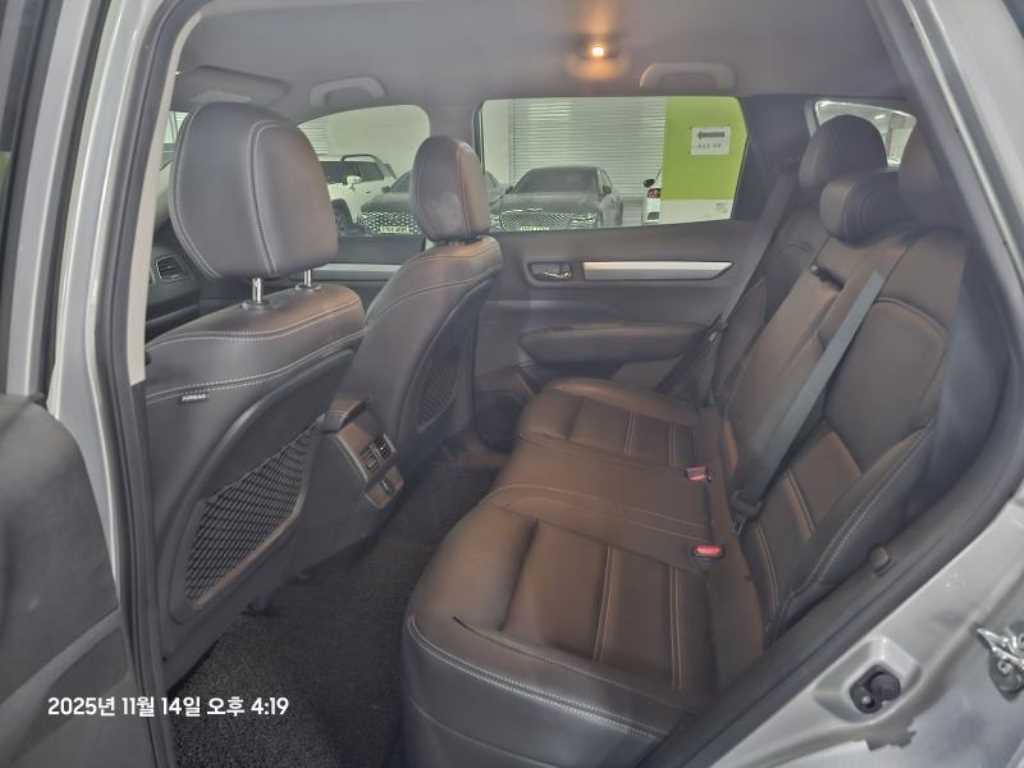 SAMSUNG QM6 - Vista 10