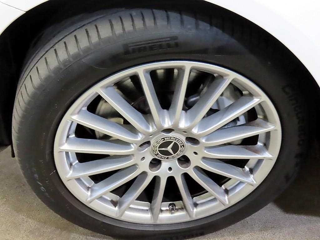 Mercedes Benz E class 2022 - Importación desde Corea - HF Imports Iquique - Foto 20