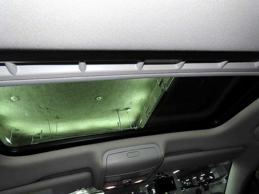 Volkswagen Passat 2018 Gris - Importación desde Corea - HF Imports Iquique - Foto 17