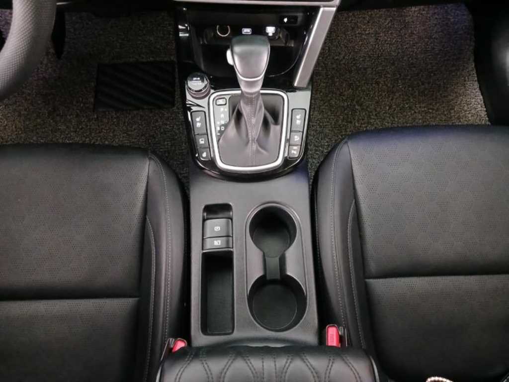 KIA Seltos 2023 Blanco - Importación desde Corea - HF Imports Iquique - Foto 15