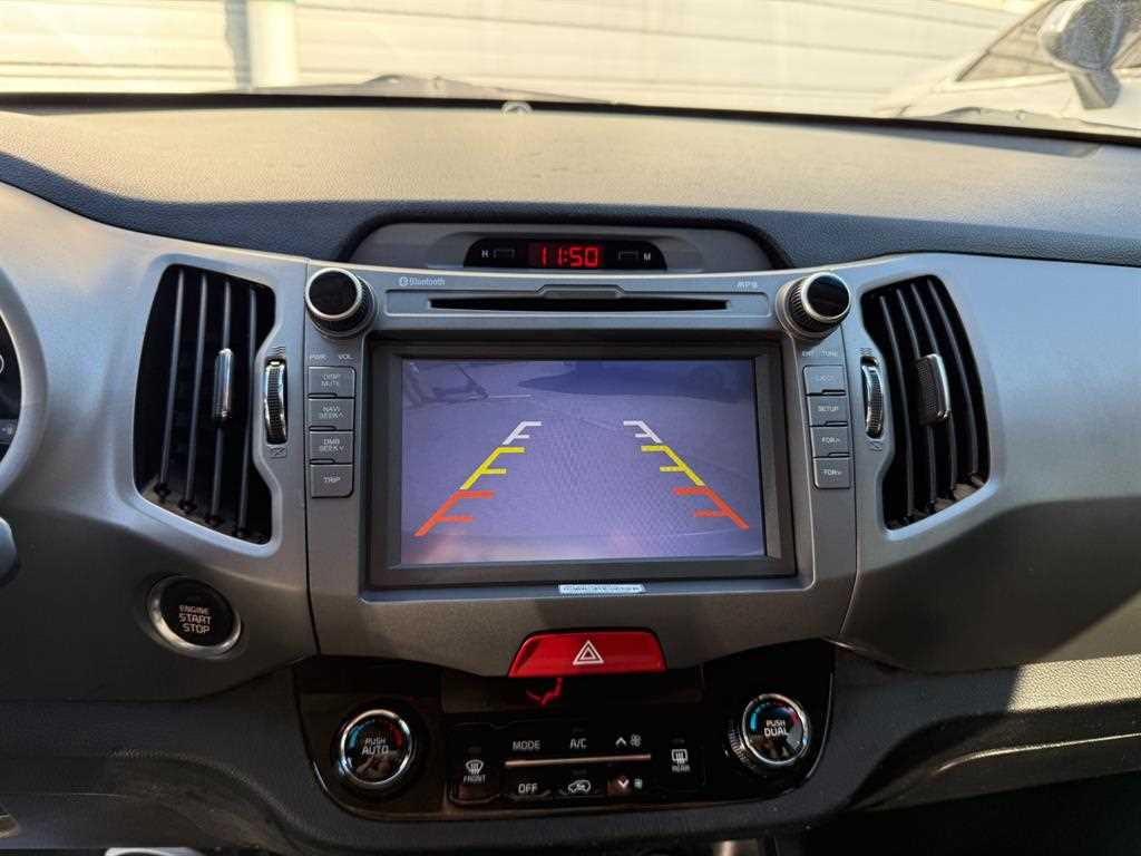 KIA Sportage - Vista 11