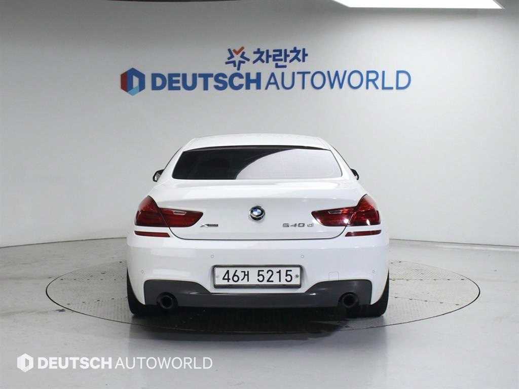 BMW 6 series - Vista 4