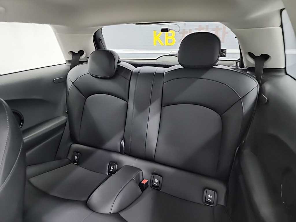 Mini Cooper - Vista 12