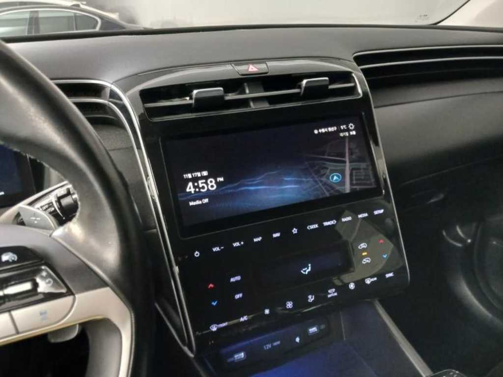 HYUNDAI Tucson - Vista 11