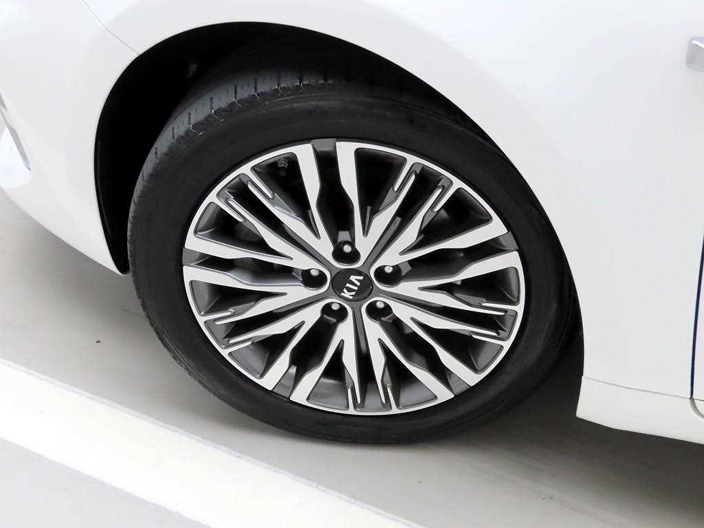 KIA K7 2020 Blanco - Importación desde Corea - HF Imports Iquique - Foto 19