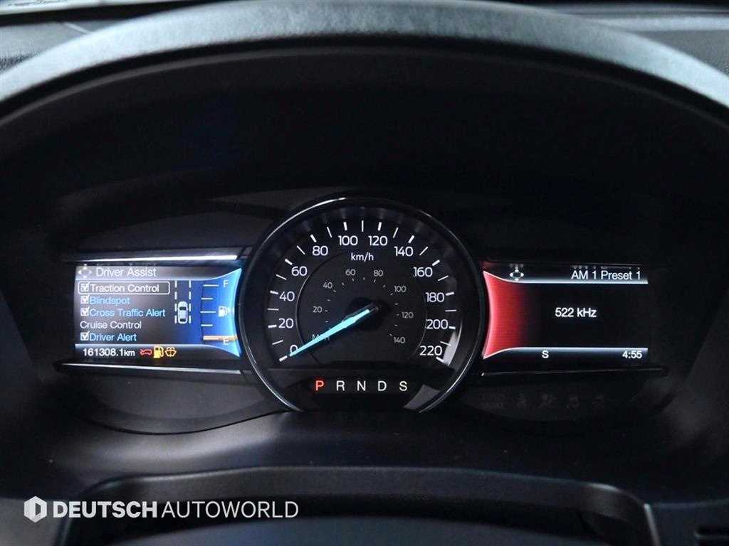 Ford Explorer - Vista 8