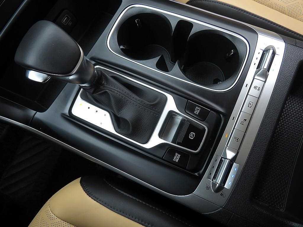 KIA Carnival 2023 Gris - Importación desde Corea - HF Imports Iquique - Foto 14