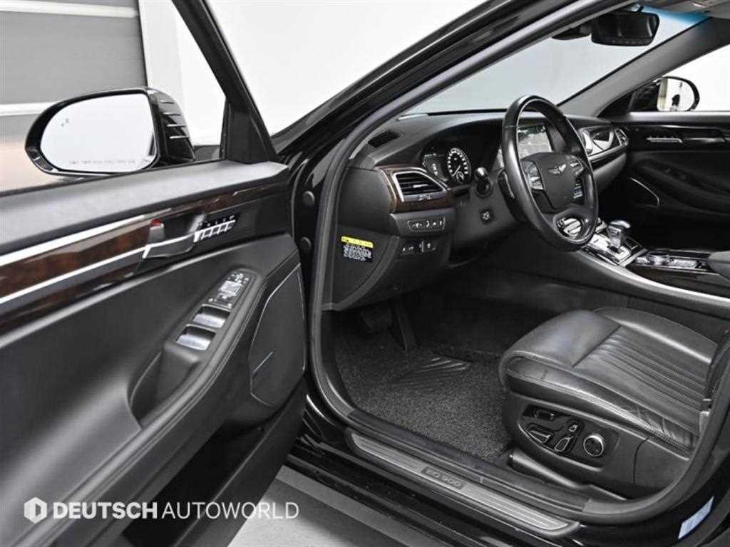 Genesis EQ900 - Vista 11