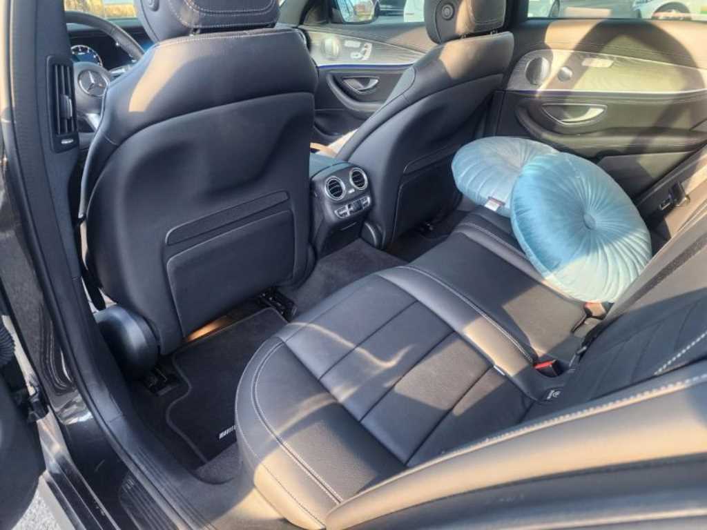 Mercedes Benz E class - Vista 11