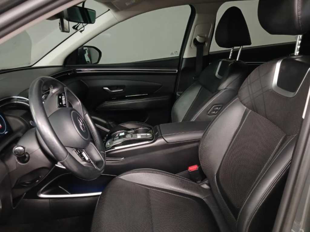 HYUNDAI Tucson - Vista 7