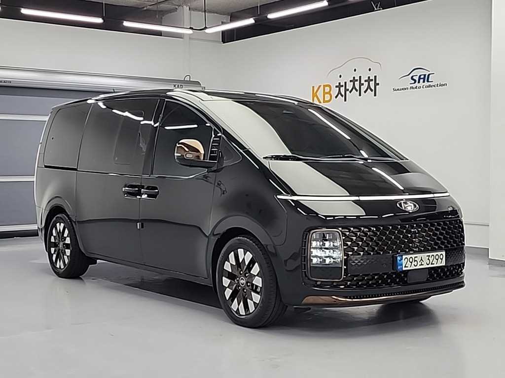 HYUNDAI Staria - Vista 4