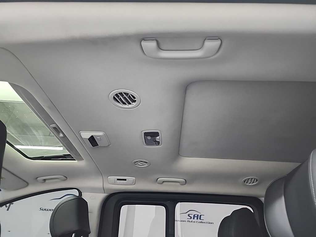 HYUNDAI Staria 2022 Negro - Importación desde Corea - HF Imports Iquique - Foto 16