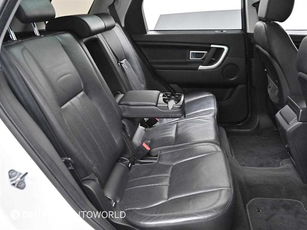 Land Rover Discovery Sports - Vista 12