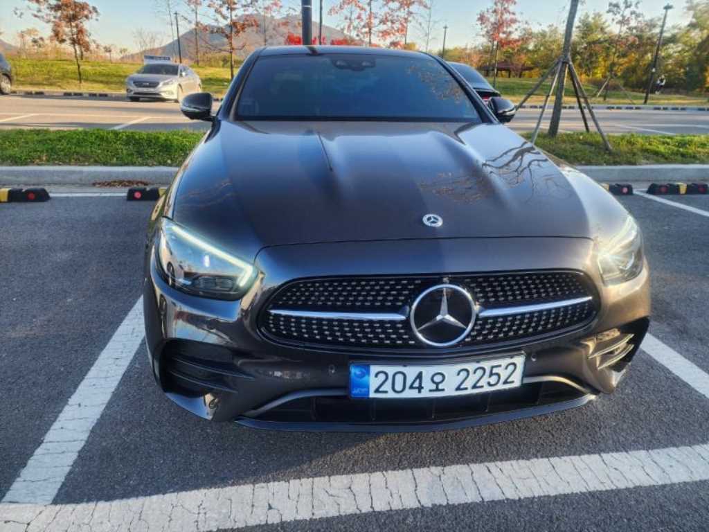 Mercedes Benz E class - Vista 2