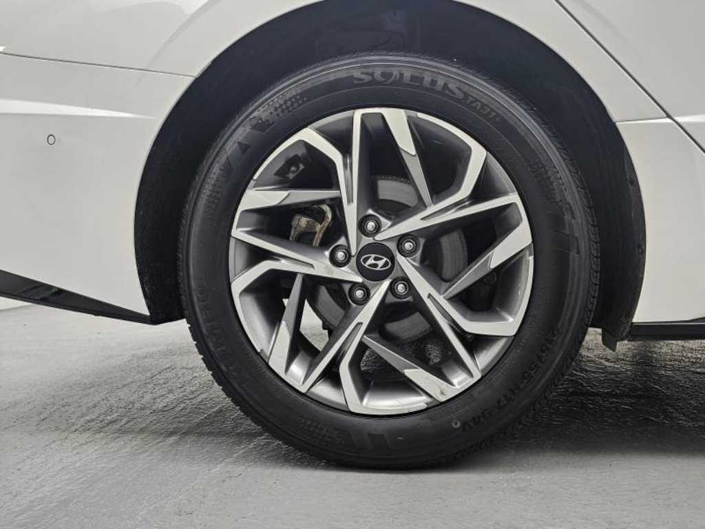 HYUNDAI Sonata - Vista 5