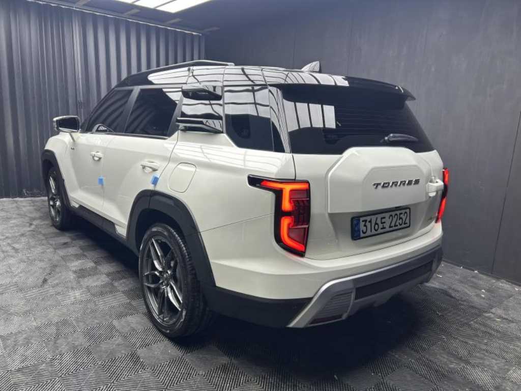 Ssangyong Torres - Vista 4