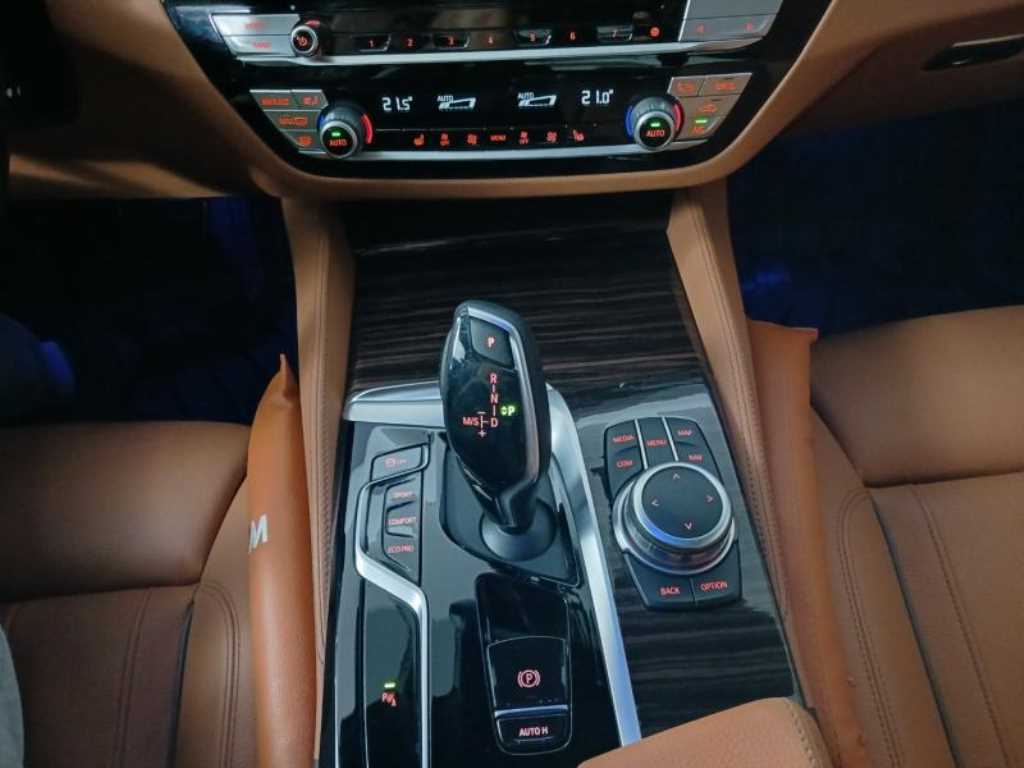 BMW 5 Series 2022 - Importación desde Corea - HF Imports Iquique - Foto 15