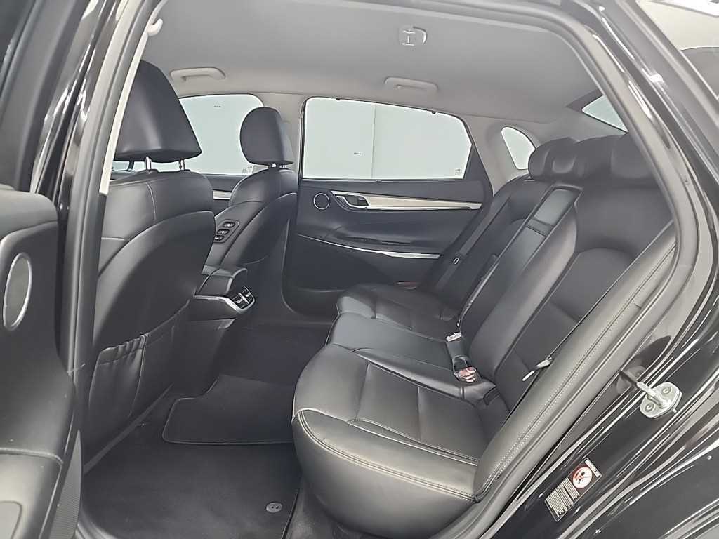 HYUNDAI Grandeur - Vista 12