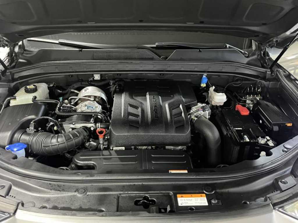 Ssangyong Rexton - Vista 6