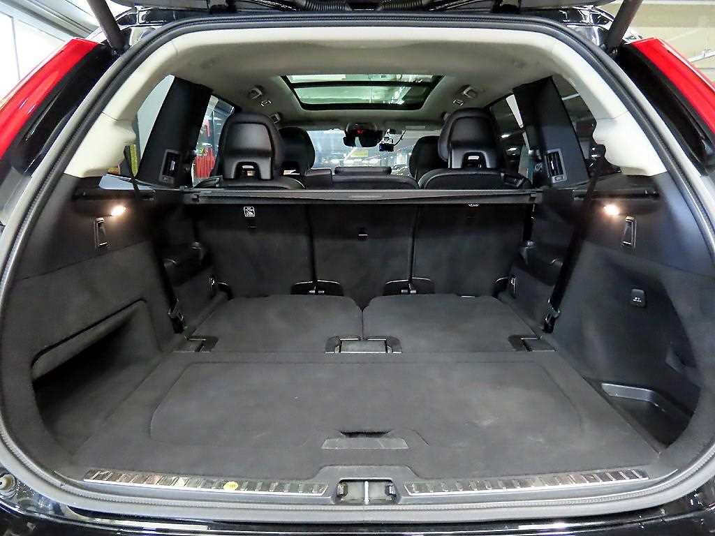 Volvo XC90 2017 Negro - Importación desde Corea - HF Imports Iquique - Foto 17