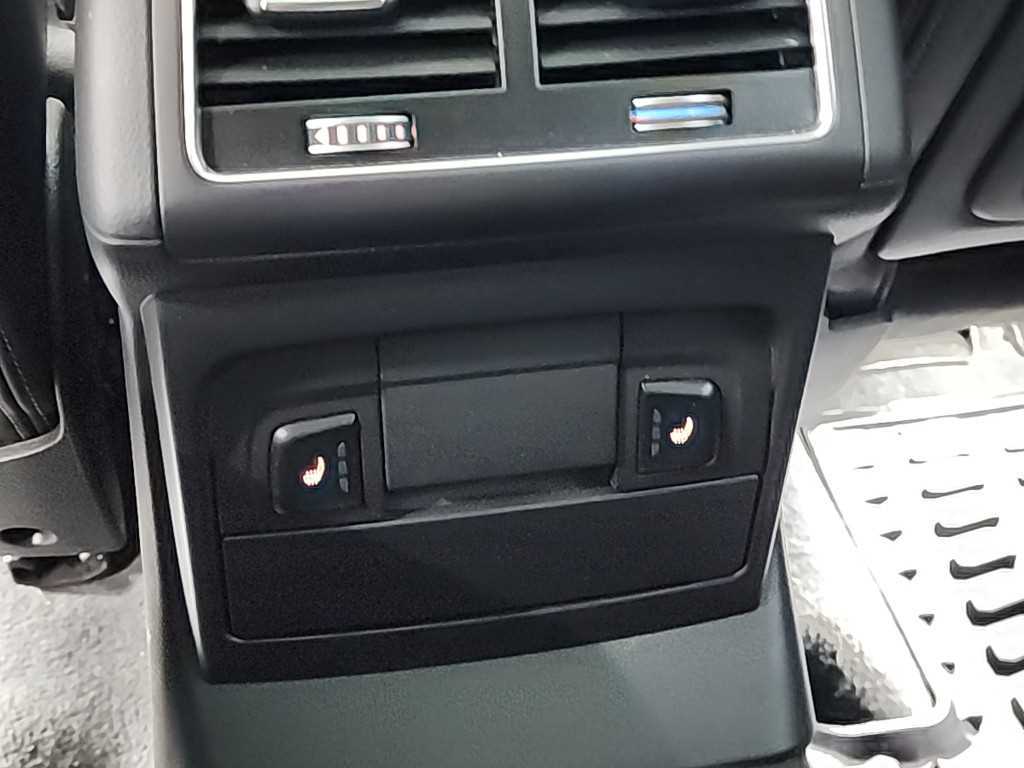 Audi SQ5 2015 Negro - Importación desde Corea - HF Imports Iquique - Foto 14