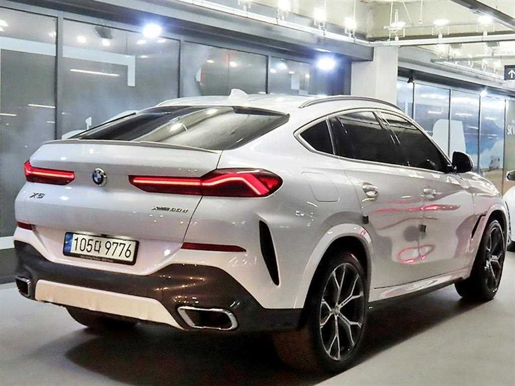 BMW X6 - Vista 4