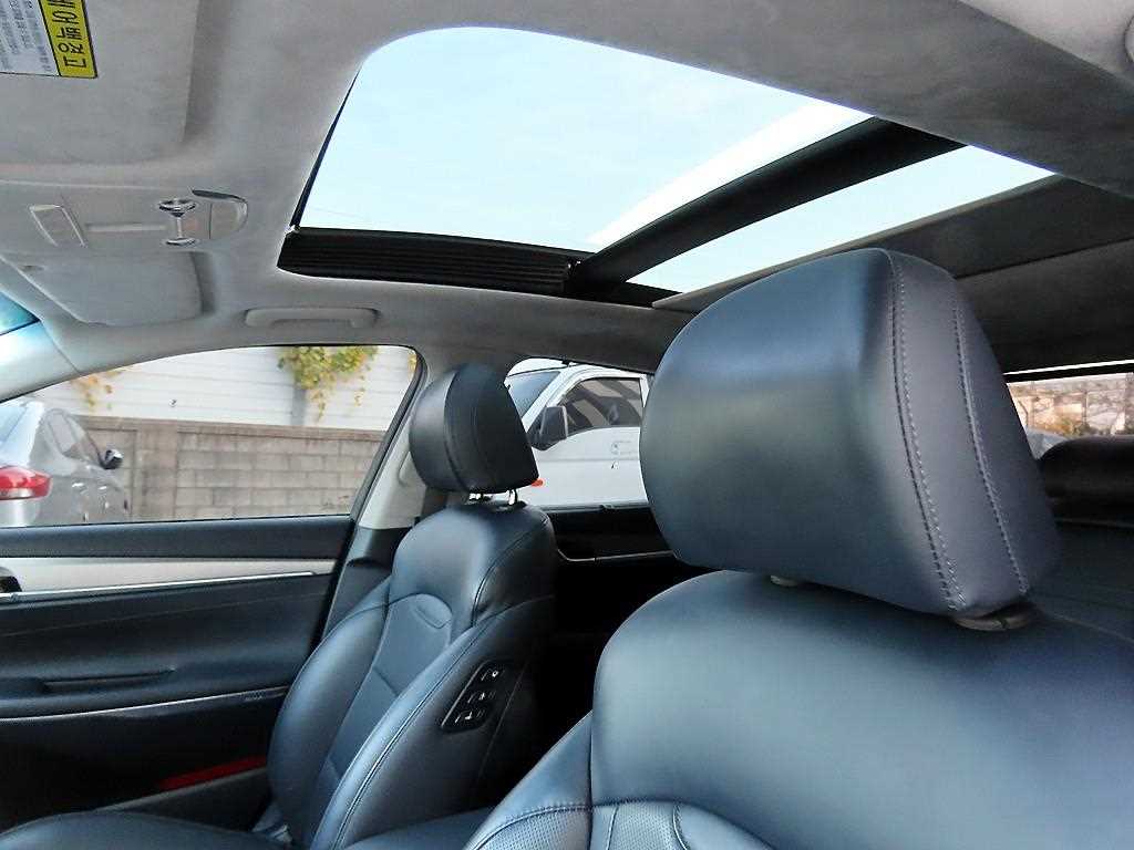 HYUNDAI Grandeur 2020 Blanco - Importación desde Corea - HF Imports Iquique - Foto 15