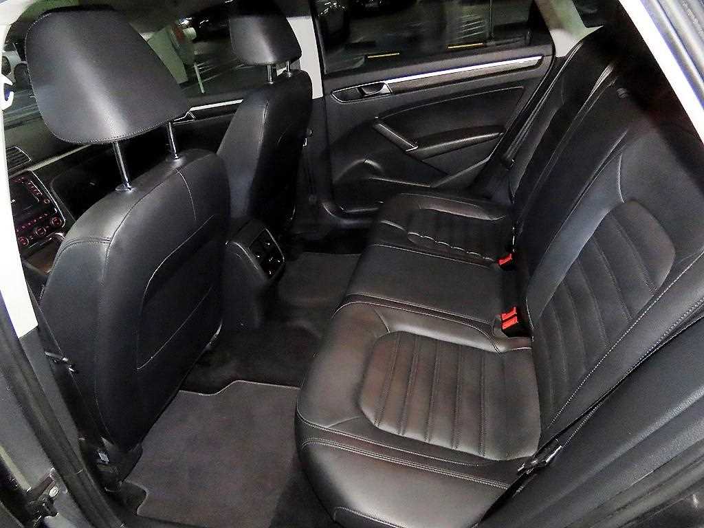 Volkswagen Passat - Vista 7