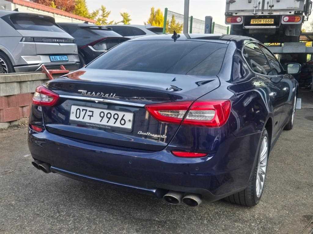 Maserati Quattroforte - Vista 3