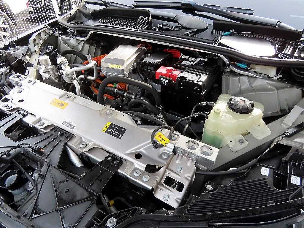 BMW iX 2023 Negro - Importación desde Corea - HF Imports Iquique - Foto 19