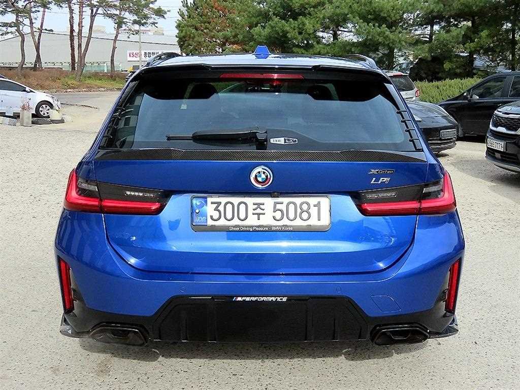 BMW 3 series - Vista 4