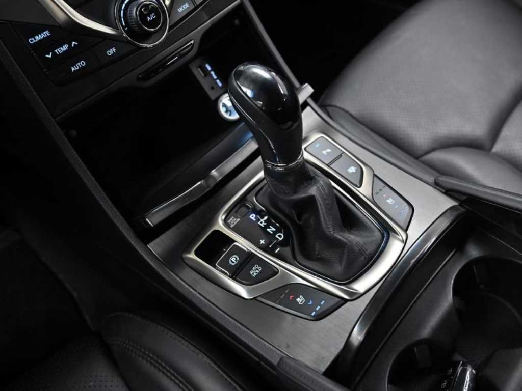 HYUNDAI Grandeur - Vista 9