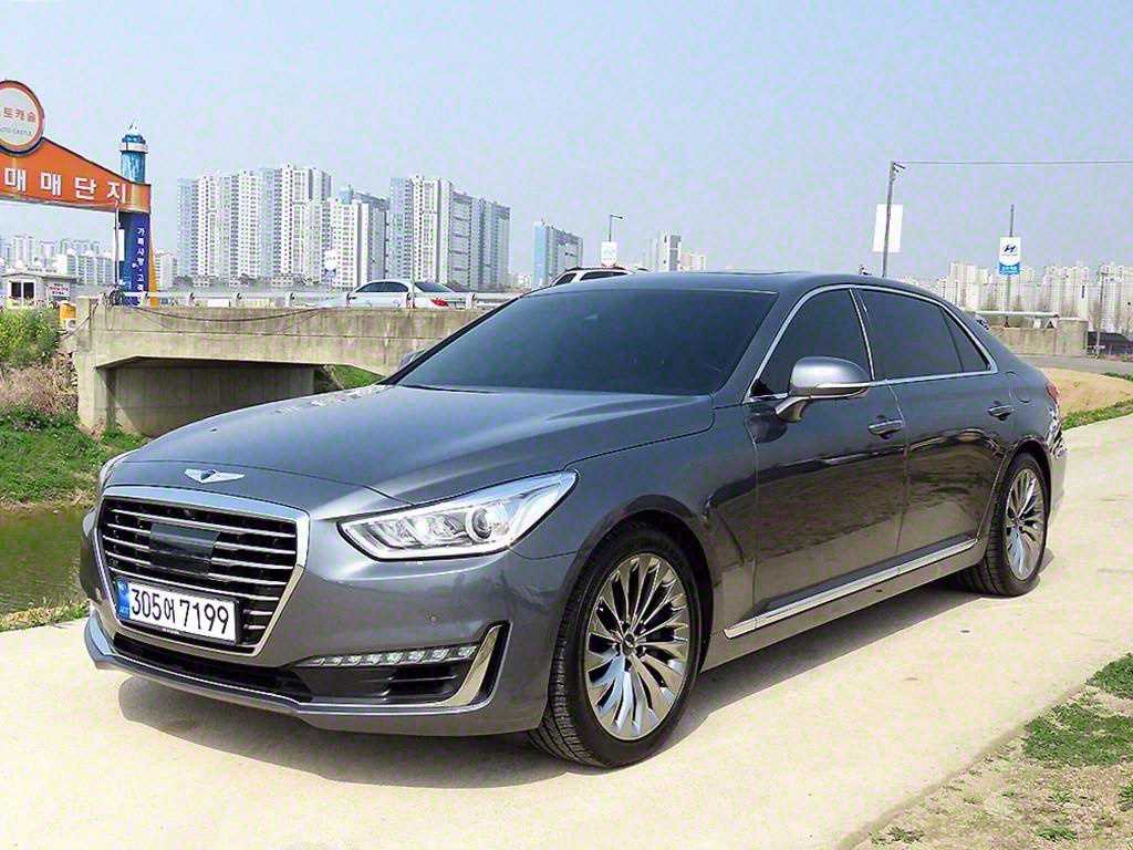 Genesis EQ900 - Vista 2