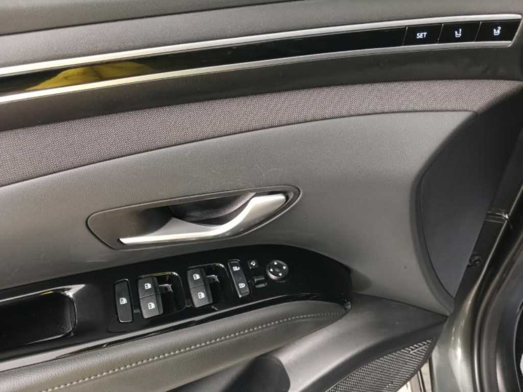 HYUNDAI Tucson - Vista 10
