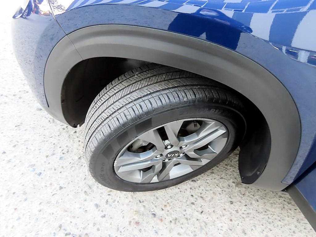 KIA Seltos 2020 Azul - Importación desde Corea - HF Imports Iquique - Foto 18