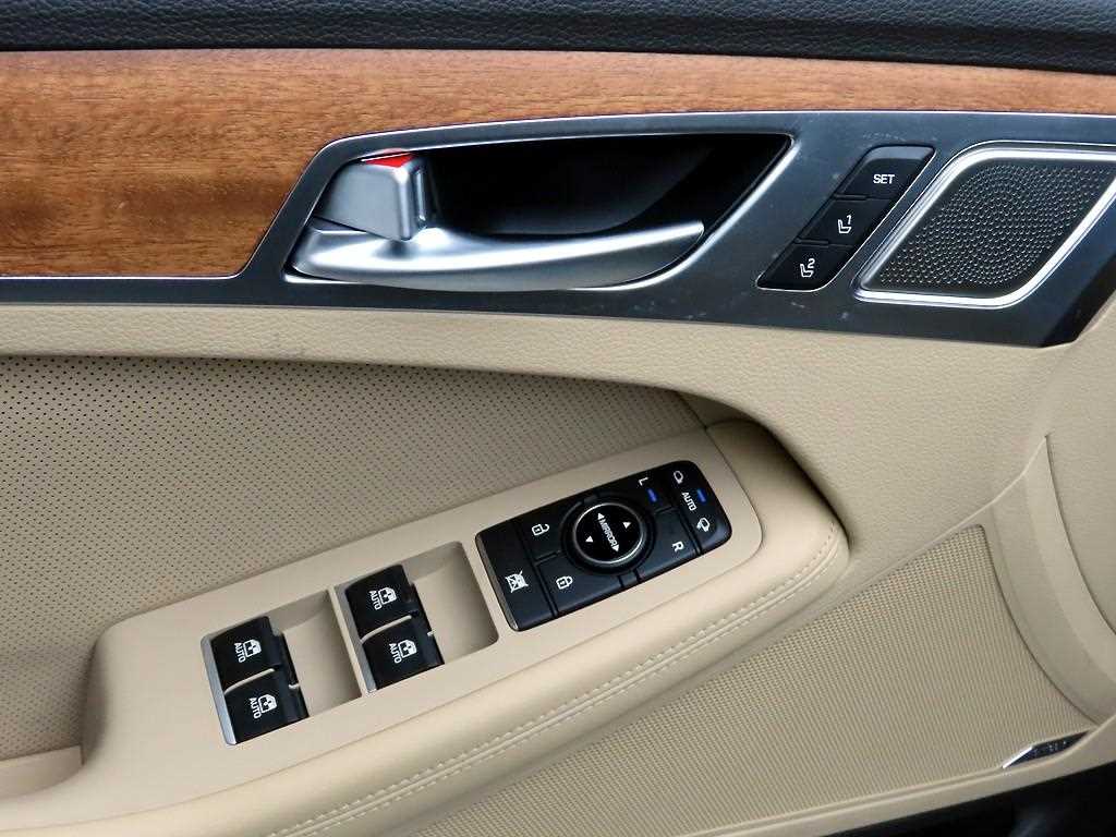 Genesis G80 - Vista 11