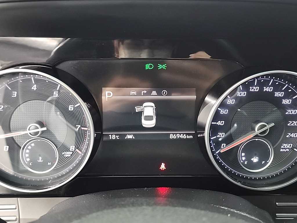 HYUNDAI Grandeur - Vista 6