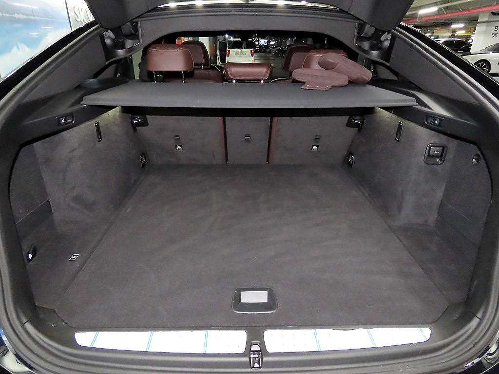 BMW Gran Turismo 2022 Negro - Importación desde Corea - HF Imports Iquique - Foto 16