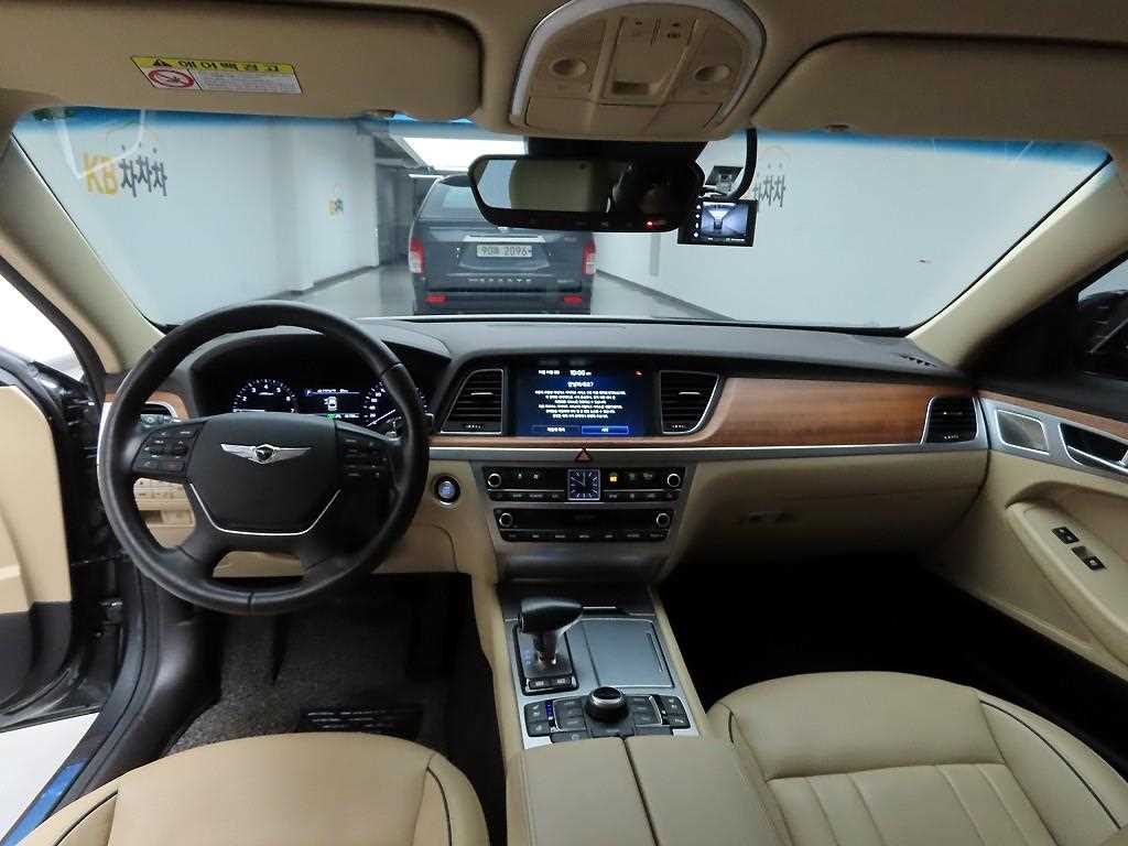 Genesis G80 - Vista 6